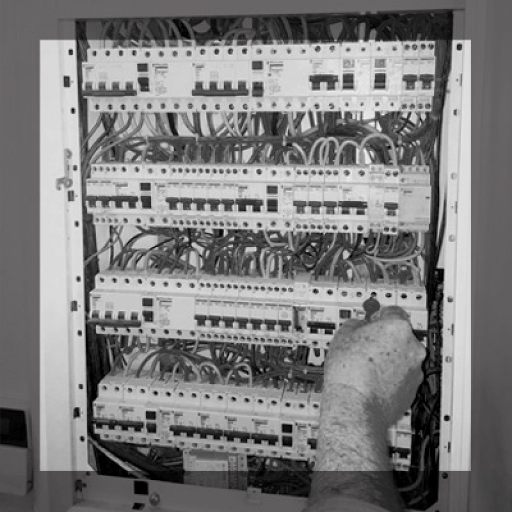 electricistas